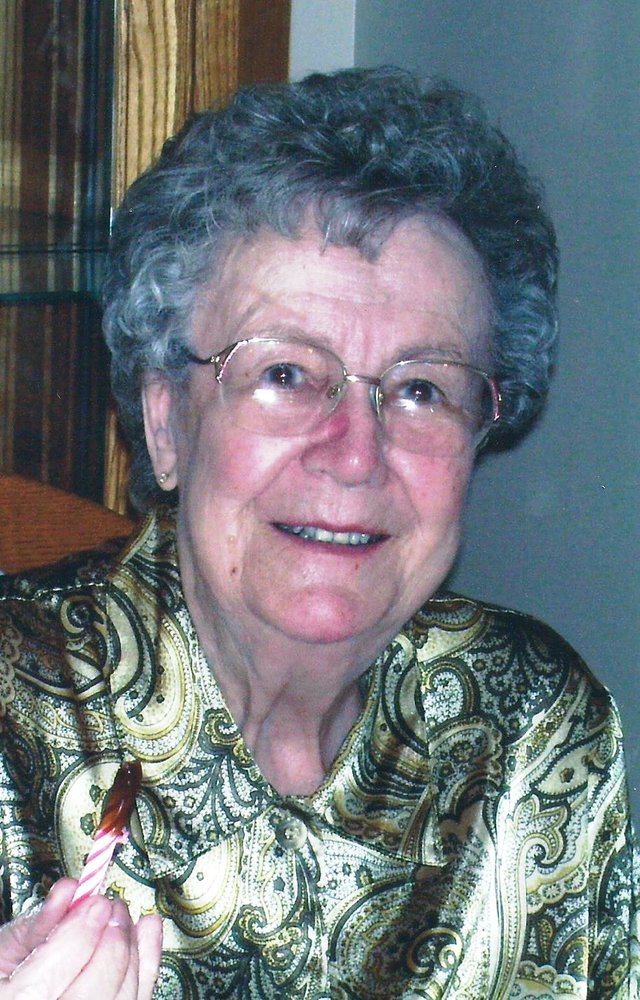 LAURETTE (LAURIE) MENARD