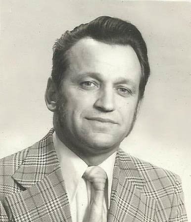 KAROLY (CHARLIE)  KOVACS