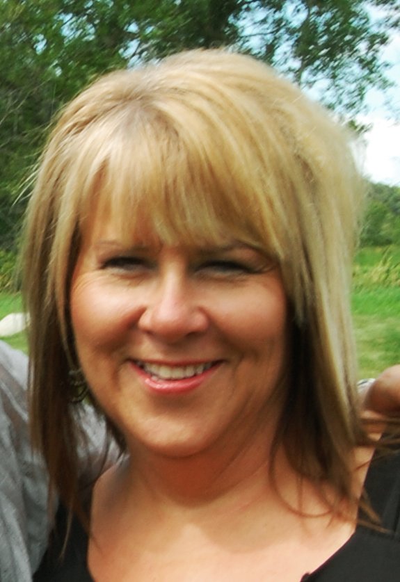 MAUREEN GOERTZEN