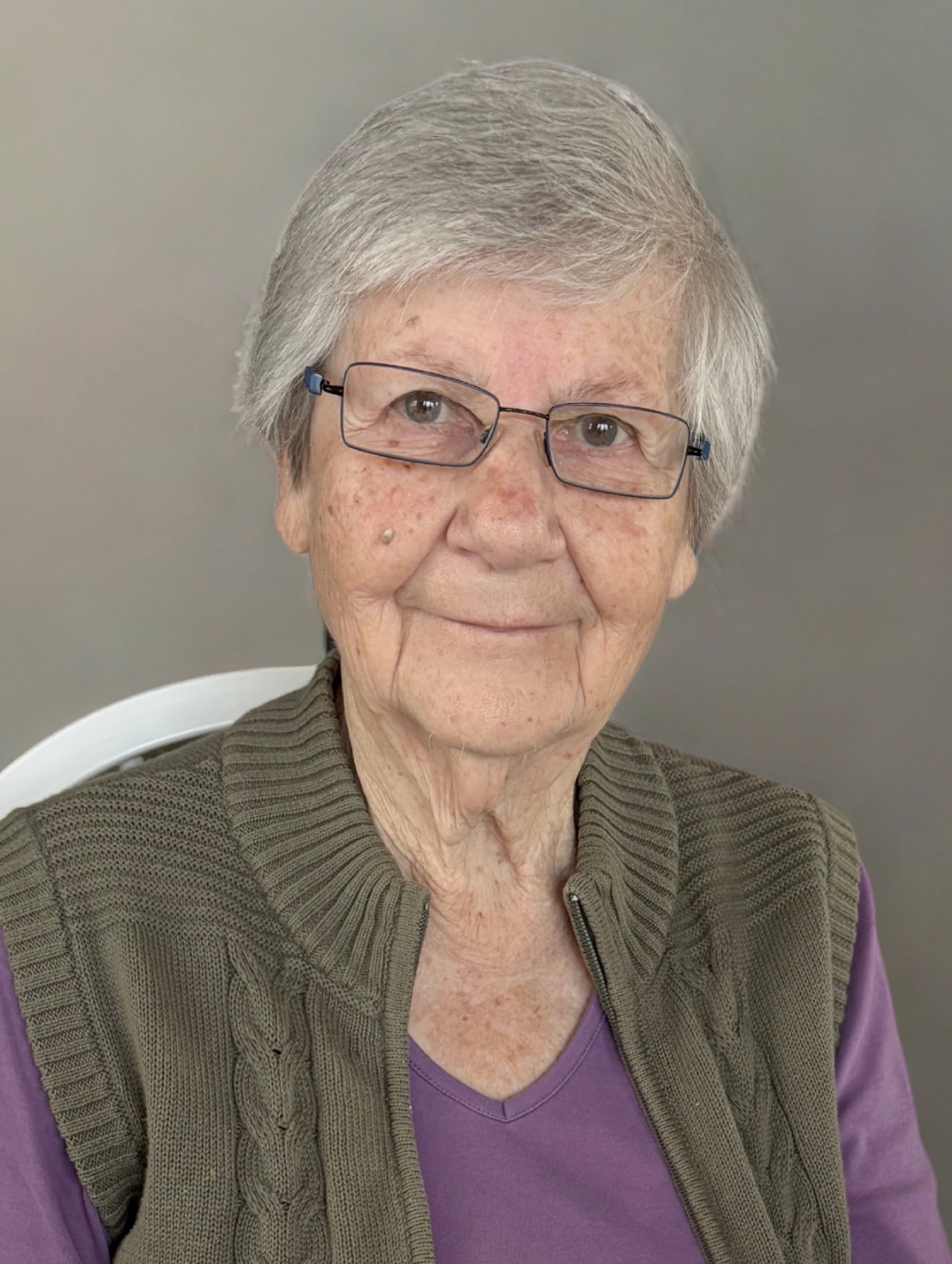 MILENA  JASNIC
